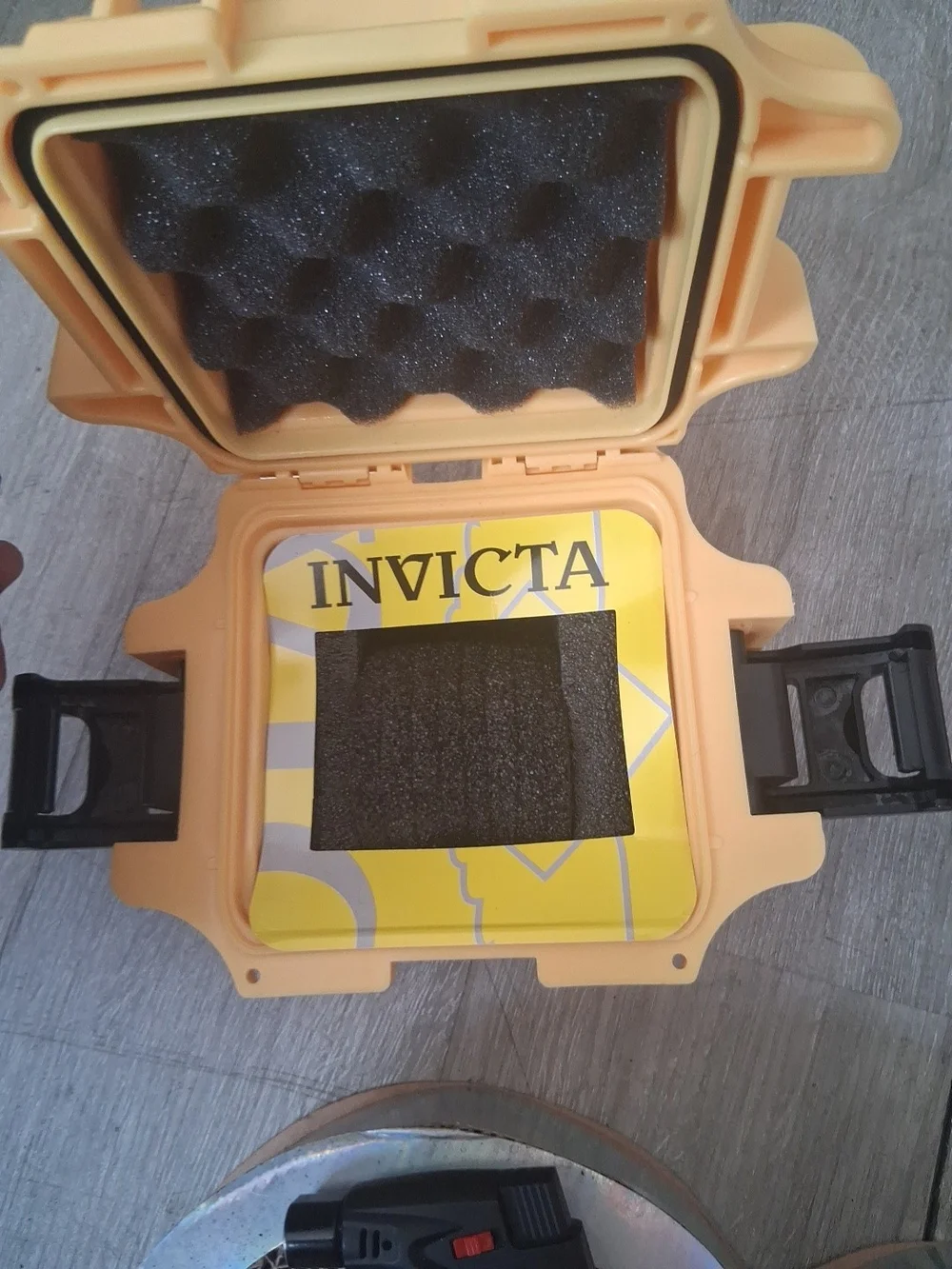 Activa x Invicta Pixel 50mm Watch ACW498-010 White/Turquoise Dial + Heavy Yellow